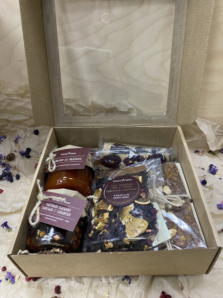 Подарочный набор "КРАСНАЯ ОГНЕННАЯ ЛОШАДЬ" №3